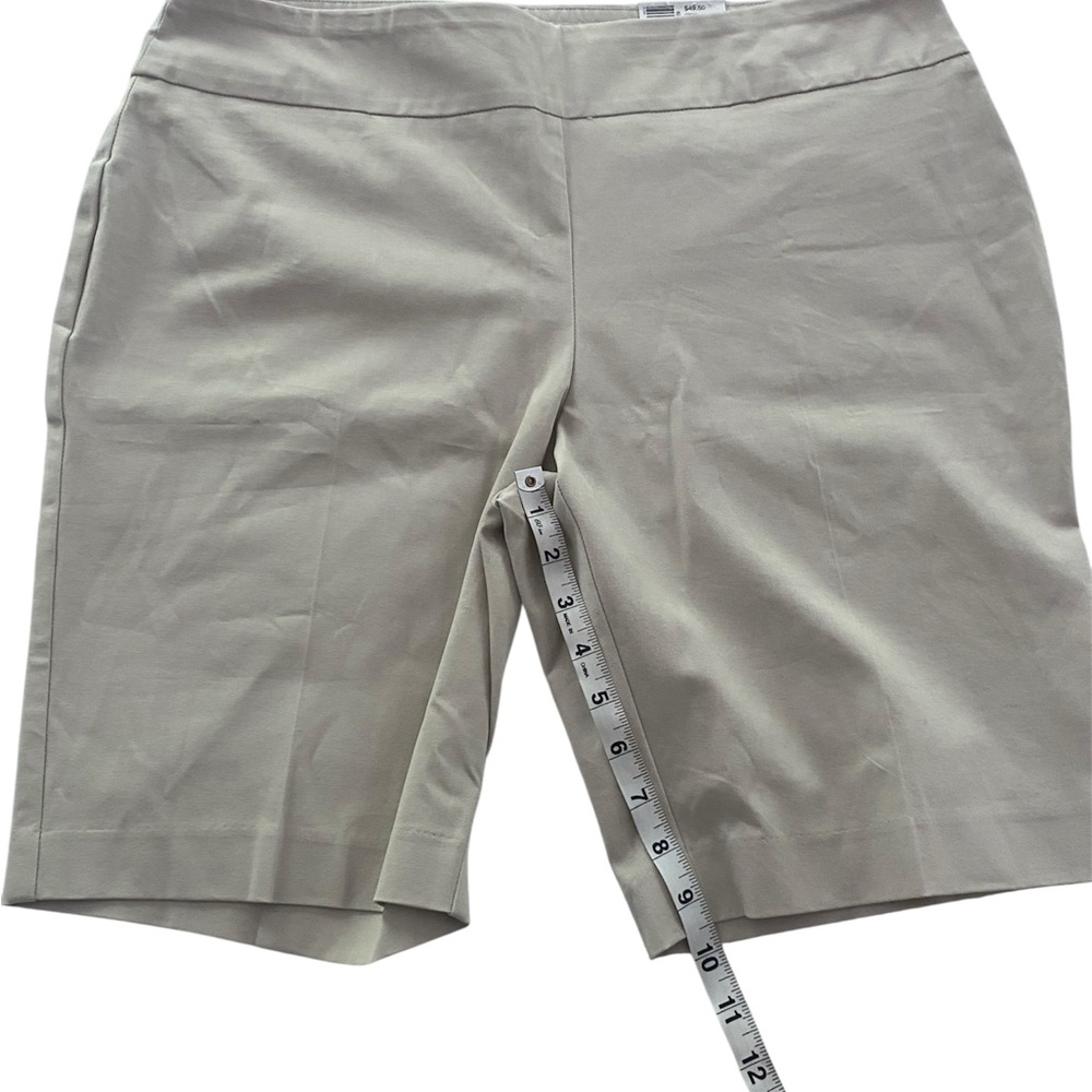 NWT Crown & Ivy Ashley Women Pull on Bermuda Shorts Size  16 - Picture 5 of 5